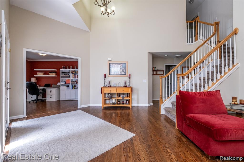 5716 Lancaster Lane, Commerce Twp, MI 48382 — Photo 18