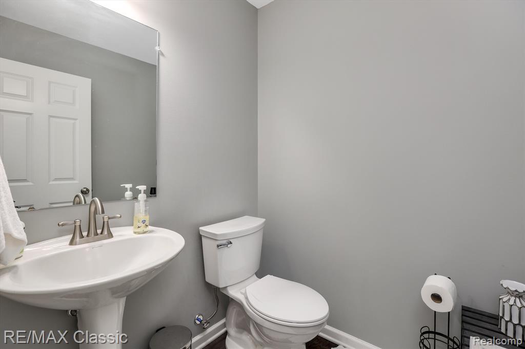 9109 WHITE TAIL, Ypsilanti, MI 48197 — Photo 31