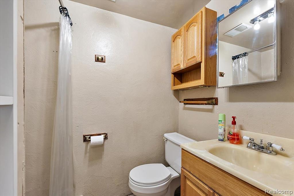 777 Emerson Avenue, Pontiac, MI 48340 — Photo 38
