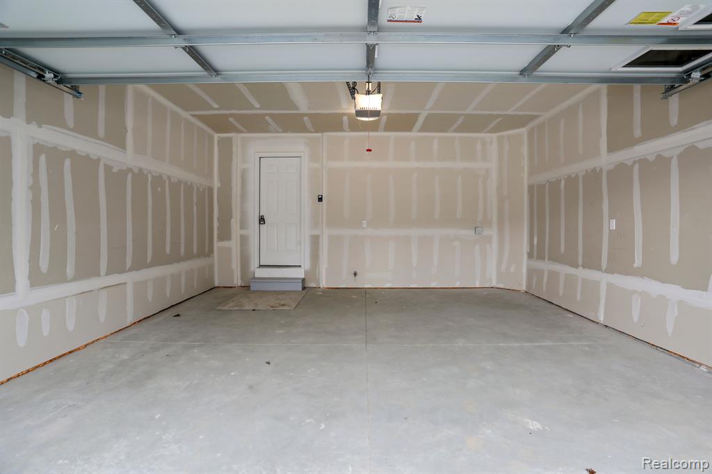 3012 Canopy Tree Way, 9, Ann Arbor, MI 48103 — Photo 34