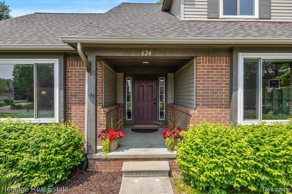624 Glenmoor Drive, Oxford, MI 48371 — Photo 40
