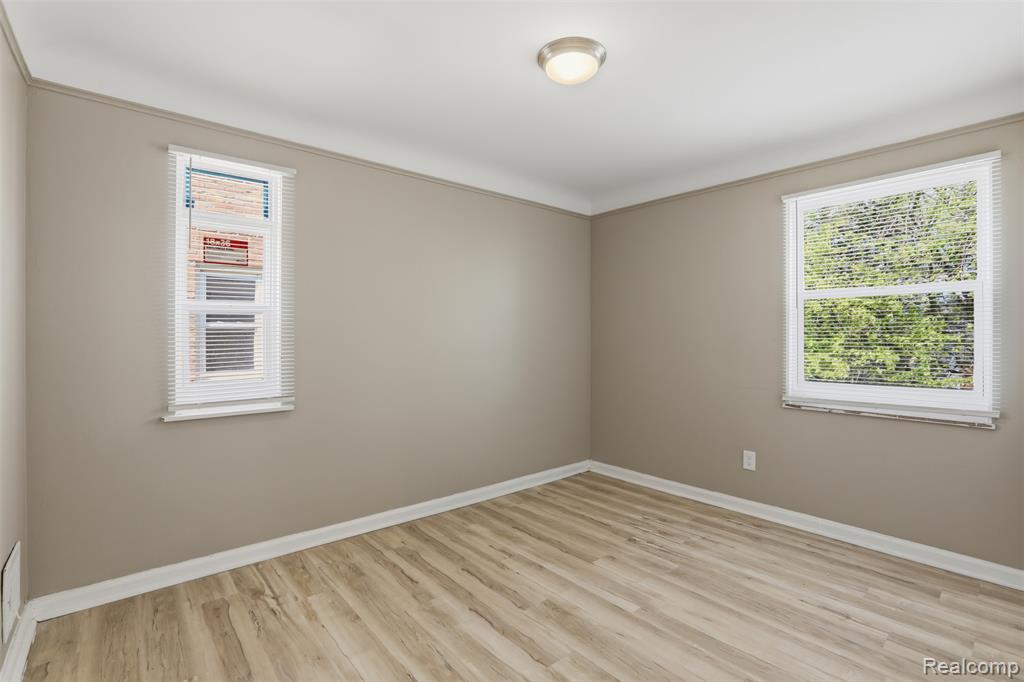 9236 Manistique Street, Detroit, MI 48224 — Photo 17