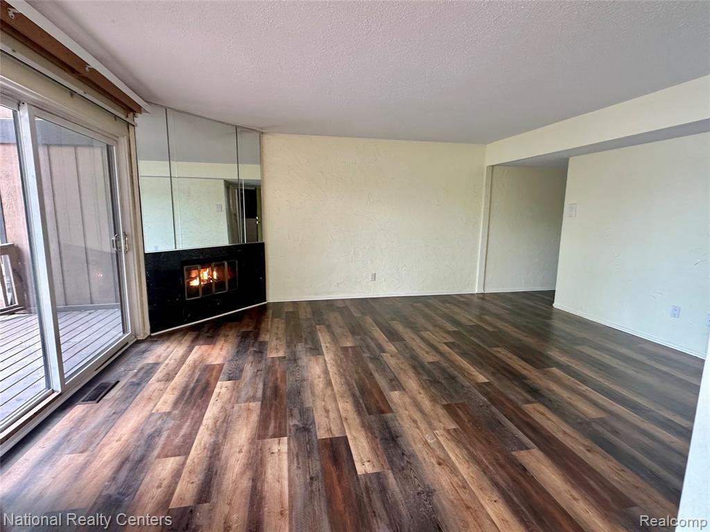 1744 Grove Road, A-101, Ypsilanti, MI 48198 — Photo 9