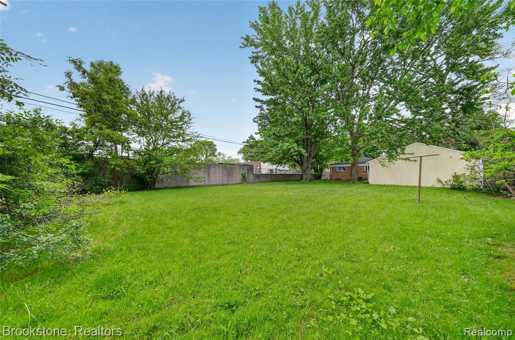 24915 Tallman Avenue, Warren, MI 48089 — Photo 34