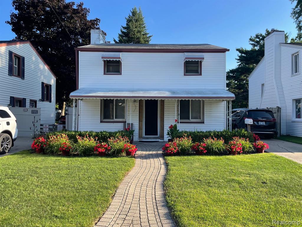 8439 Harding Street, Center Line, MI 48015 — front exterior