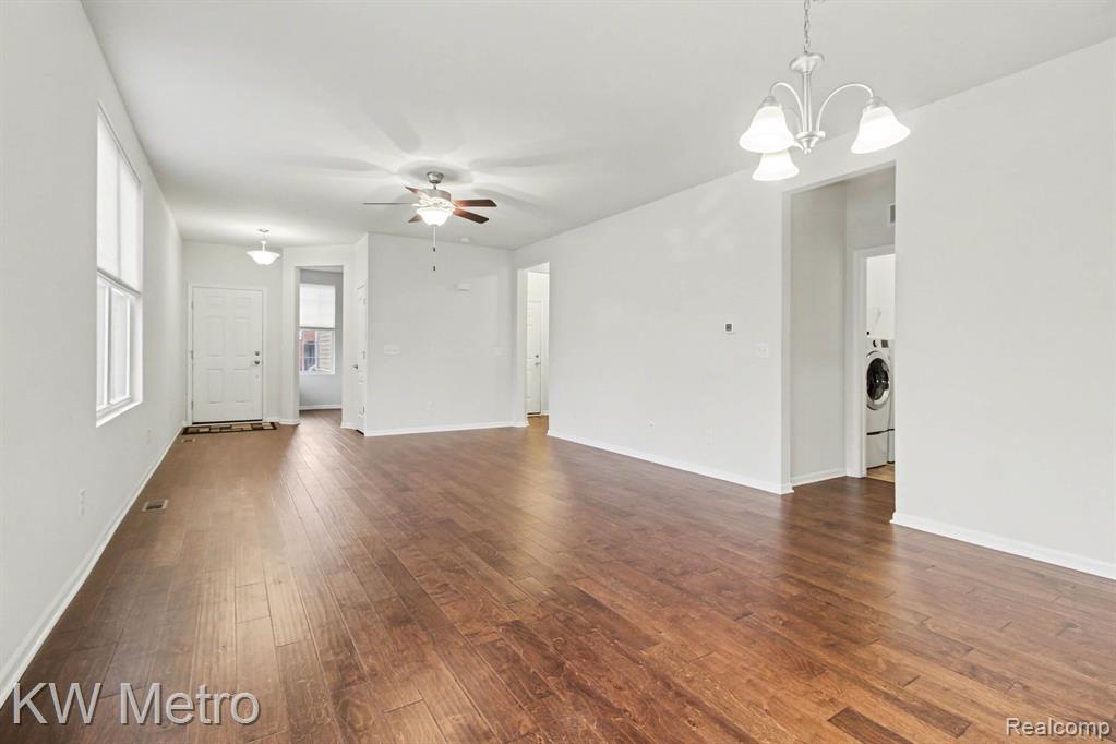 27134 Manistee Lane, Flat Rock, MI 48134 — Photo 14
