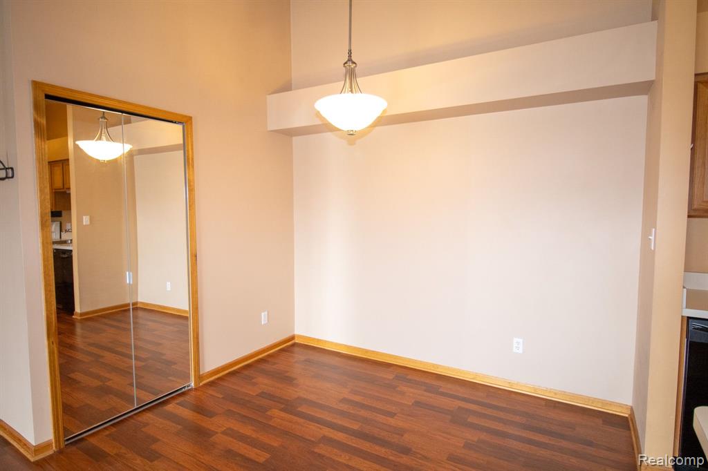 9602 Sawgrass Court, Unit #8, Belleville, MI 48111 — Photo 10