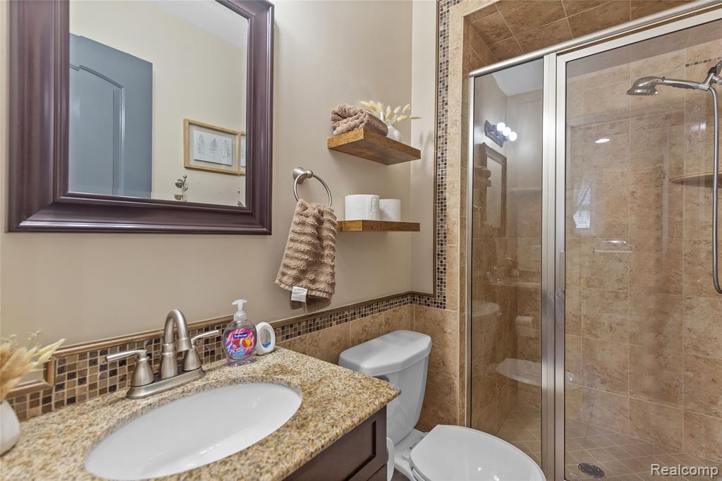 53076 Black Creek Drive, Chesterfield, MI 48047 — Photo 15