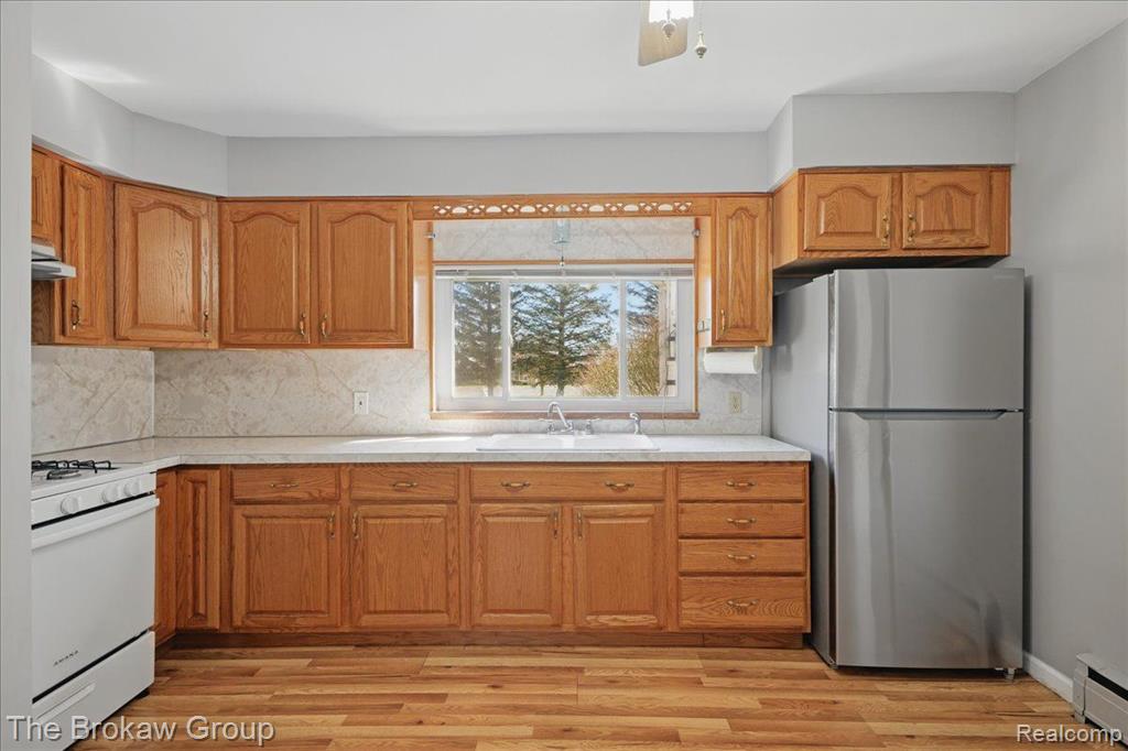 4426 MORRISH Road, Swartz Creek, MI 48473 — Photo 14