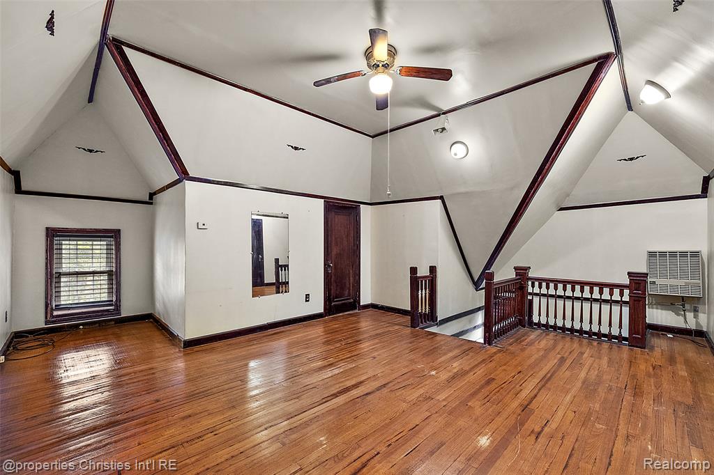 19670 Chesterfield Road, Detroit, MI 48221 — Photo 49