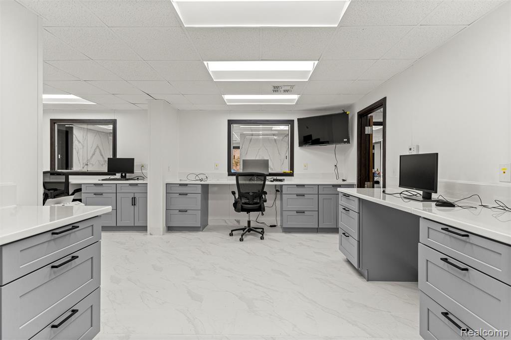 19130 SUMPTER Road, Belleville, MI, 48111