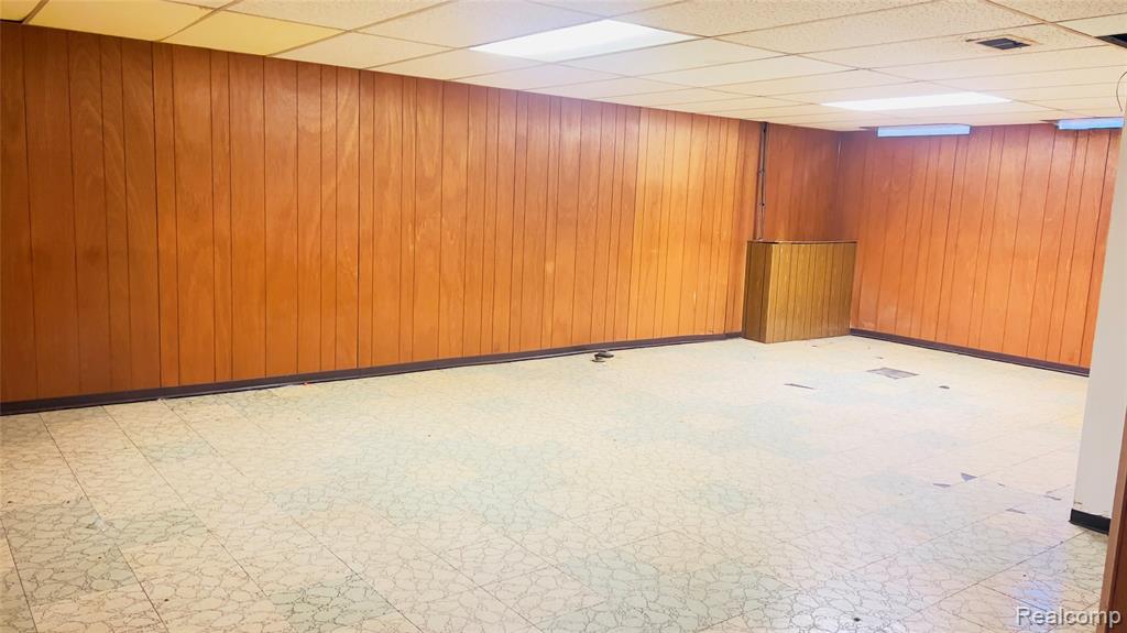 4389 E 12 MILE Road, Warren, MI 48092 — Photo 16