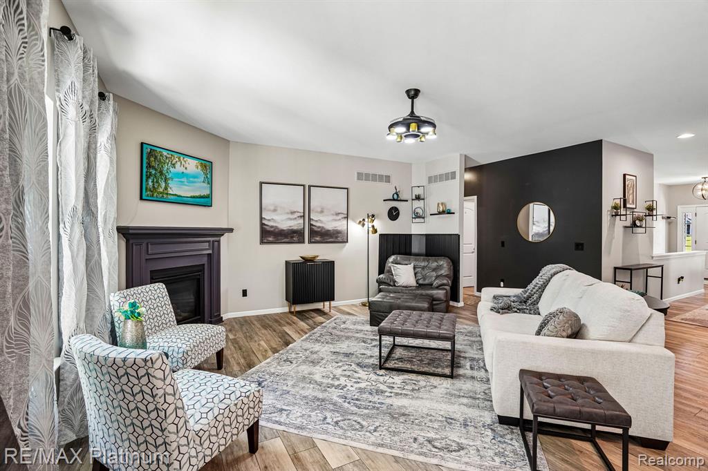 2963 Blue Sky Drive, Howell, MI 48843 — Photo 8