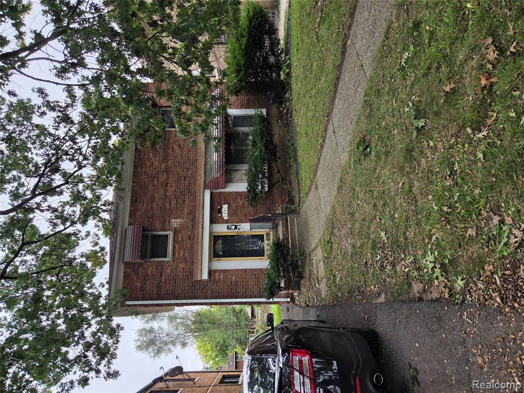 4331 Fullerton Street, Detroit, MI 48238