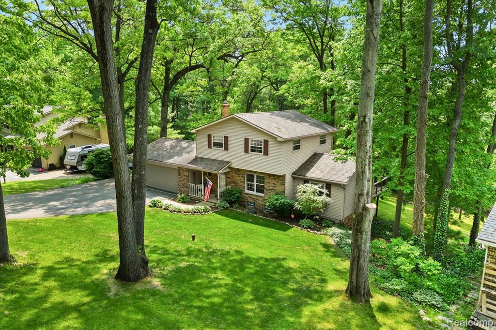 3783 Glen Hills Drive, Hartland, MI 48353 — Photo 31
