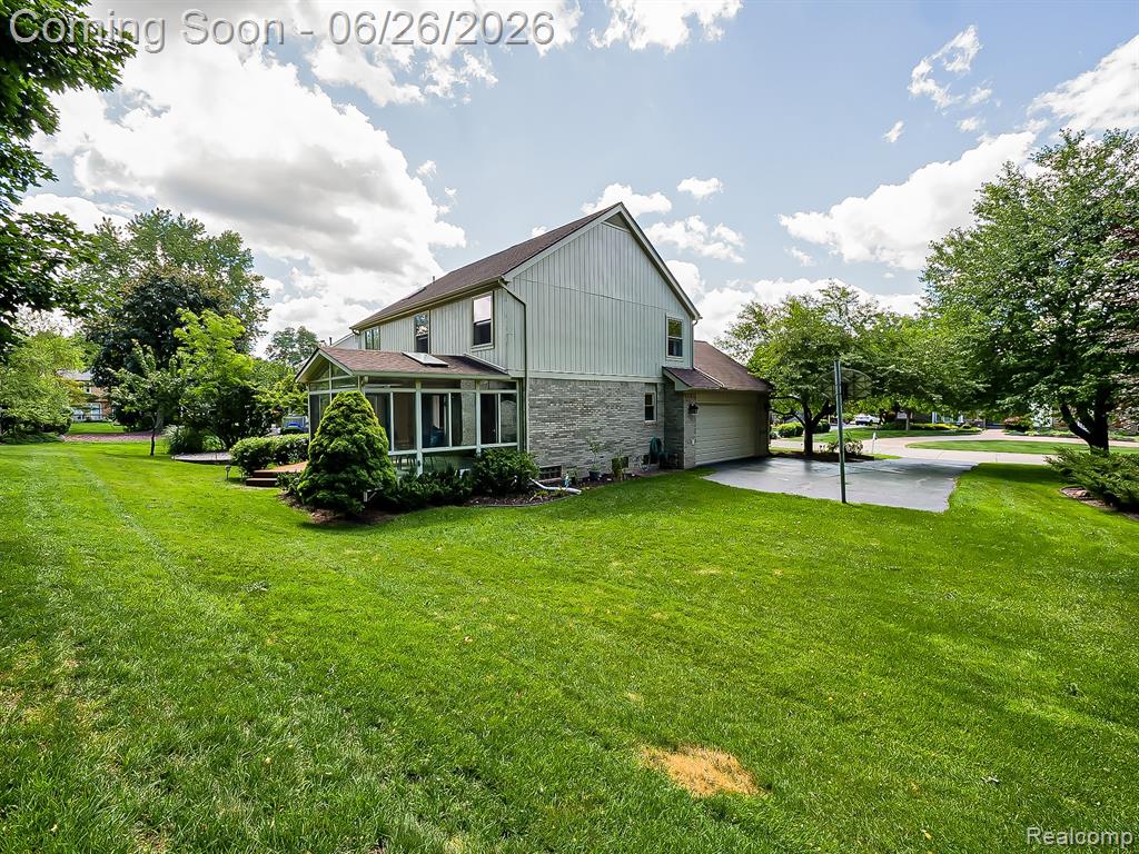 29523 Shenandoah Drive, Farmington, MI 48331 — Photo 32