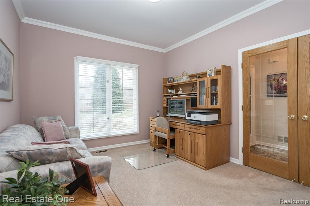 54035 Scarboro Way, Shelby Twp, MI 48316 — Photo 17