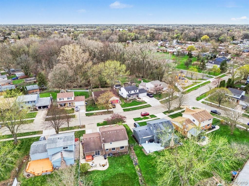 42942 Barchester Road, Canton, MI 48187 — Photo 28