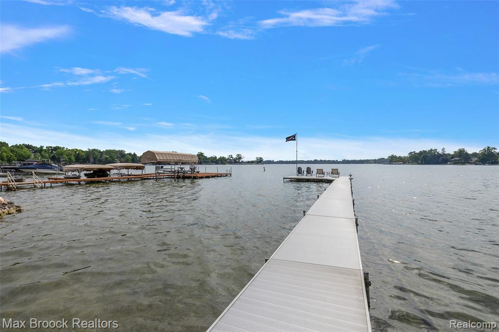 3642 Orchard Lake Road, West Bloomfield, MI 48324 — Photo 33