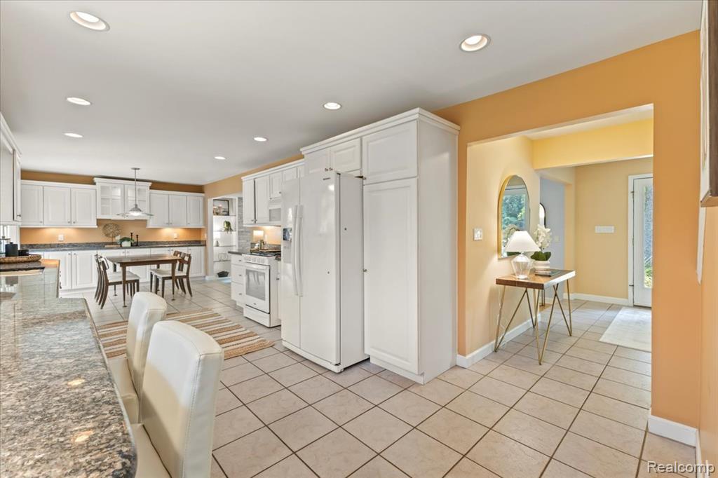 7871 Caberfae Trail, Clarkston, MI 48348 — Photo 22