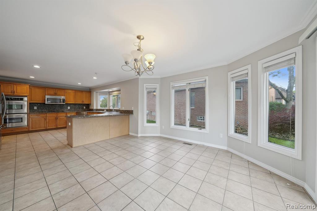 55712 LANCEWOOD Drive, Shelby Twp, MI 48316 — Photo 18