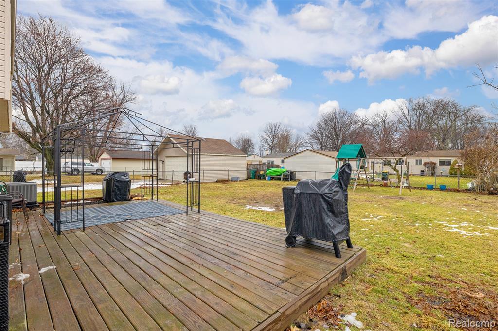 50662 Bower Drive, Chesterfield, MI 48047 — Photo 24
