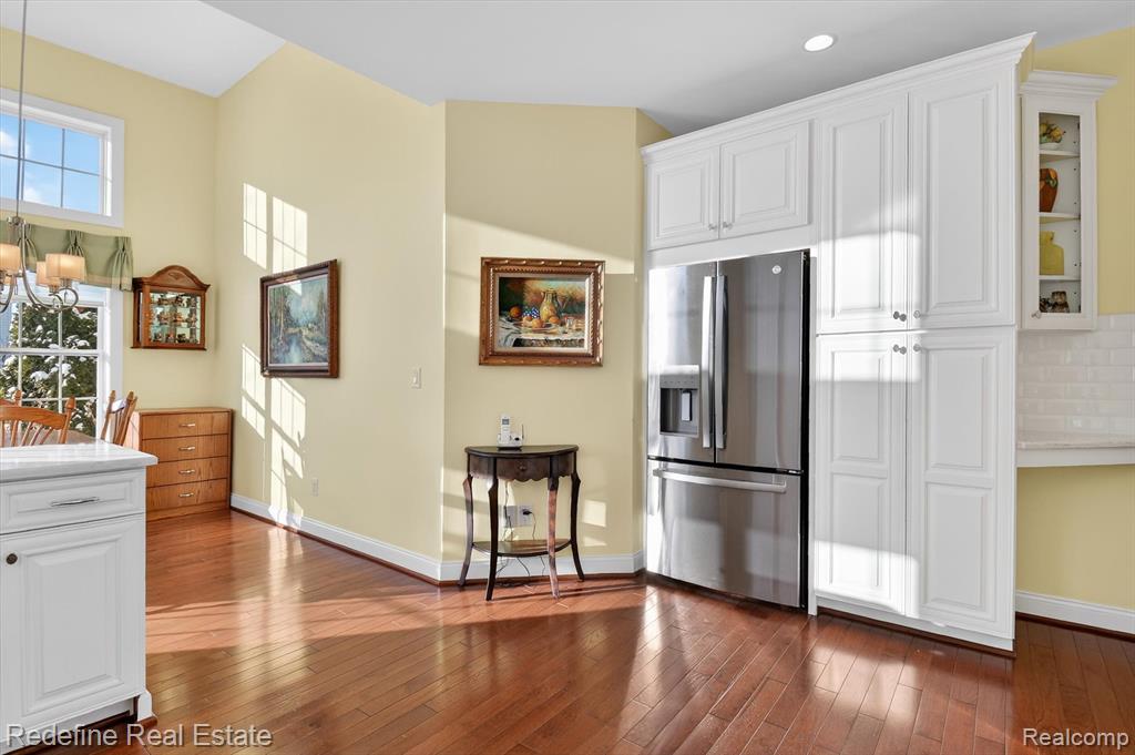 42896 Cardinal Way, Novi, MI — Photo 12