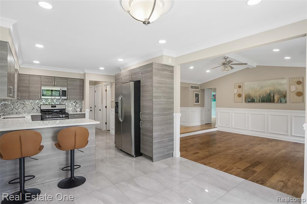 46837 Breckenridge Drive, Macomb, MI 48044 — Photo 5