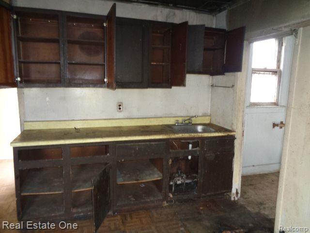 7375 BRACE Street, Detroit, MI 48228 — Photo 9