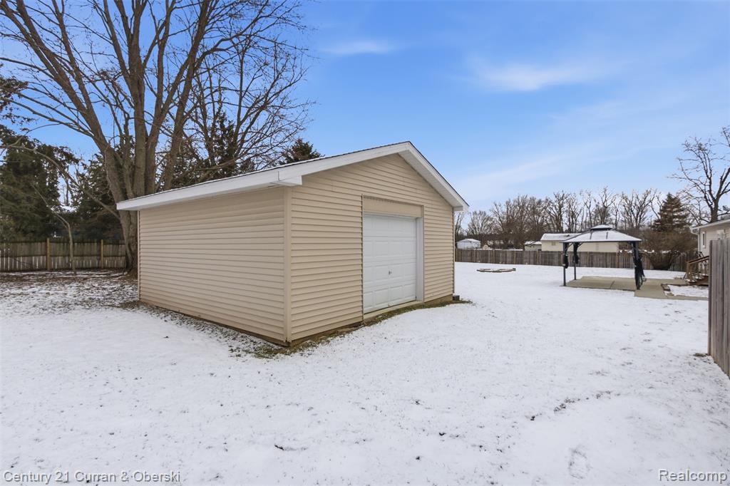 7960 Beard Road, Byron, MI 48418 — Photo 21