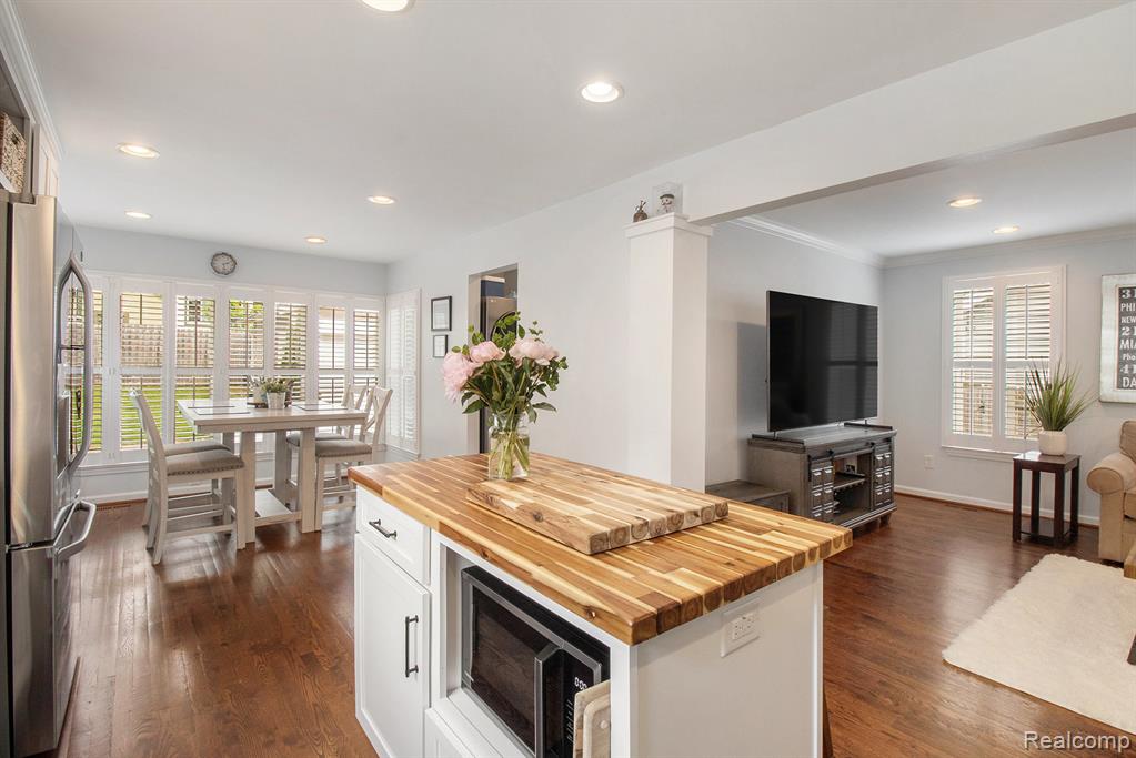 606 Hilldale Drive, Royal Oak, MI 48067 — Photo 18