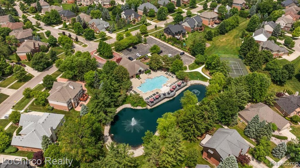 674 Springview Drive, Rochester, MI 48307 — Photo 4