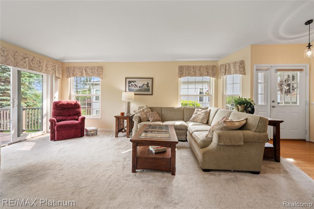 2336 Swans Cove, 7, Fenton, MI 48430 — Photo 22