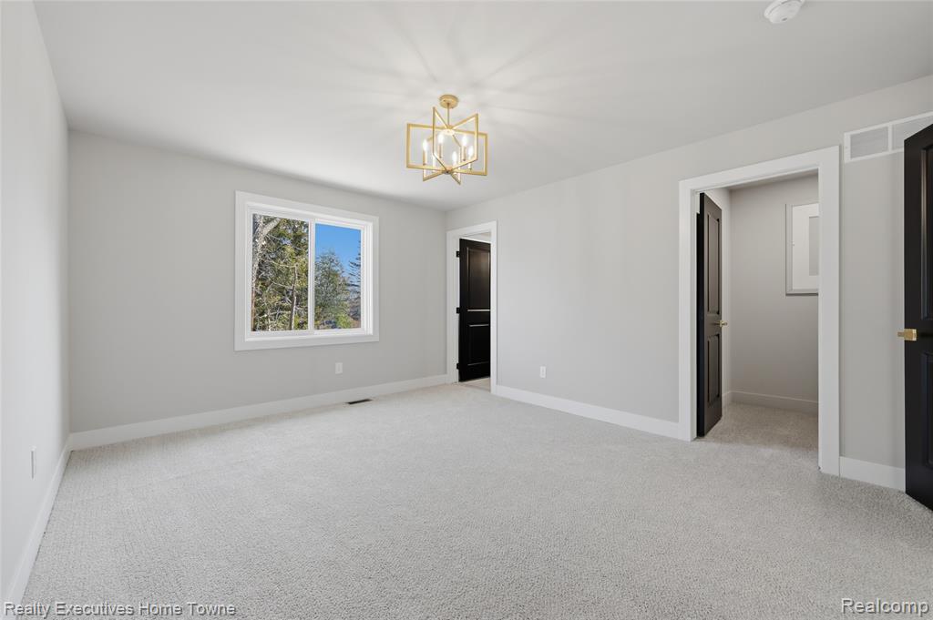 12020 Encore Court, Shelby Twp, MI 48315 — Photo 28