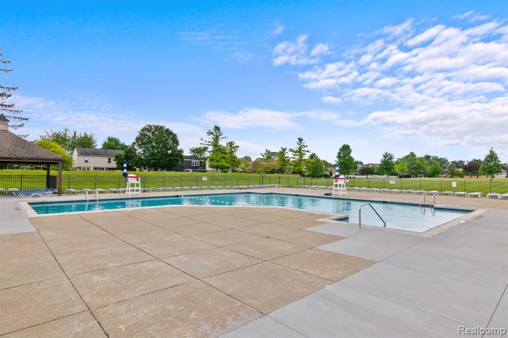 6536 Weathersfield Way, Canton, MI 48187 — Photo 38