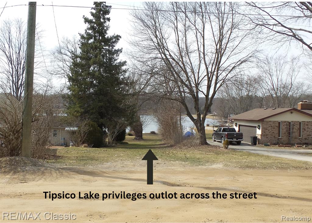 8960 COLE Street, Holly, MI 48442 — Photo 24