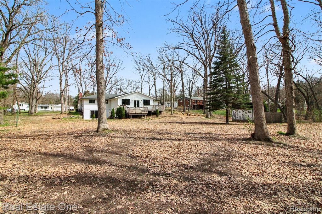 4937 Oak Park Drive, Clarkston, MI — Photo 29