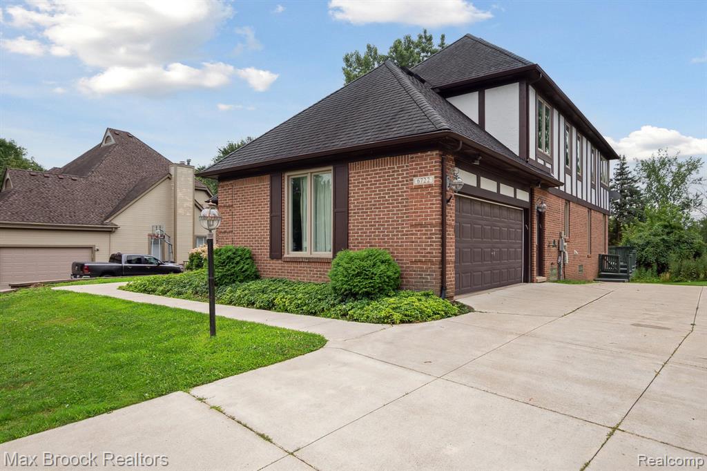 6722 Torybrooke Circle, West Bloomfield, MI 48323 — Photo 6