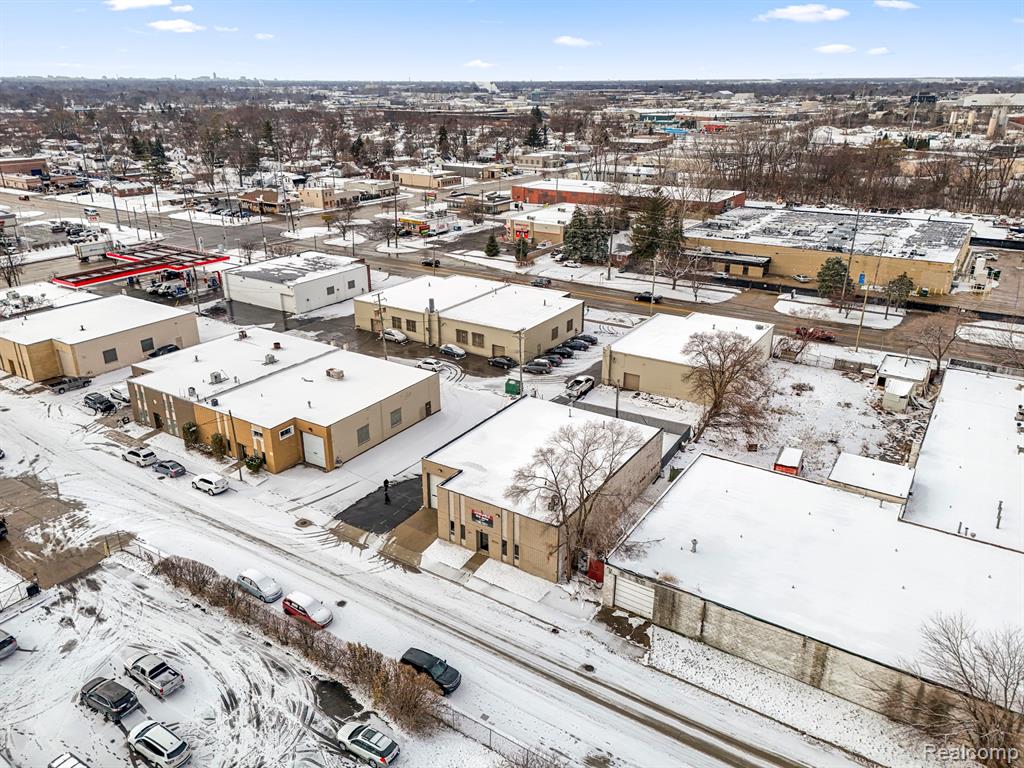 23201 Roseberry Avenue, Warren, MI 48089 — Photo 35