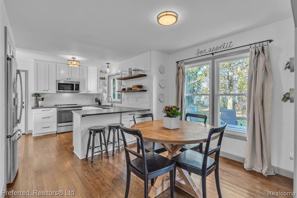 1211 CODY Circle, Saline, MI 48176 — Photo 18