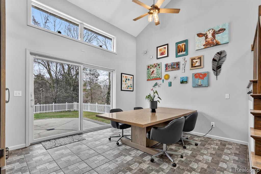 552 N McKinley Road, Flushing, MI 48433 — Photo 12