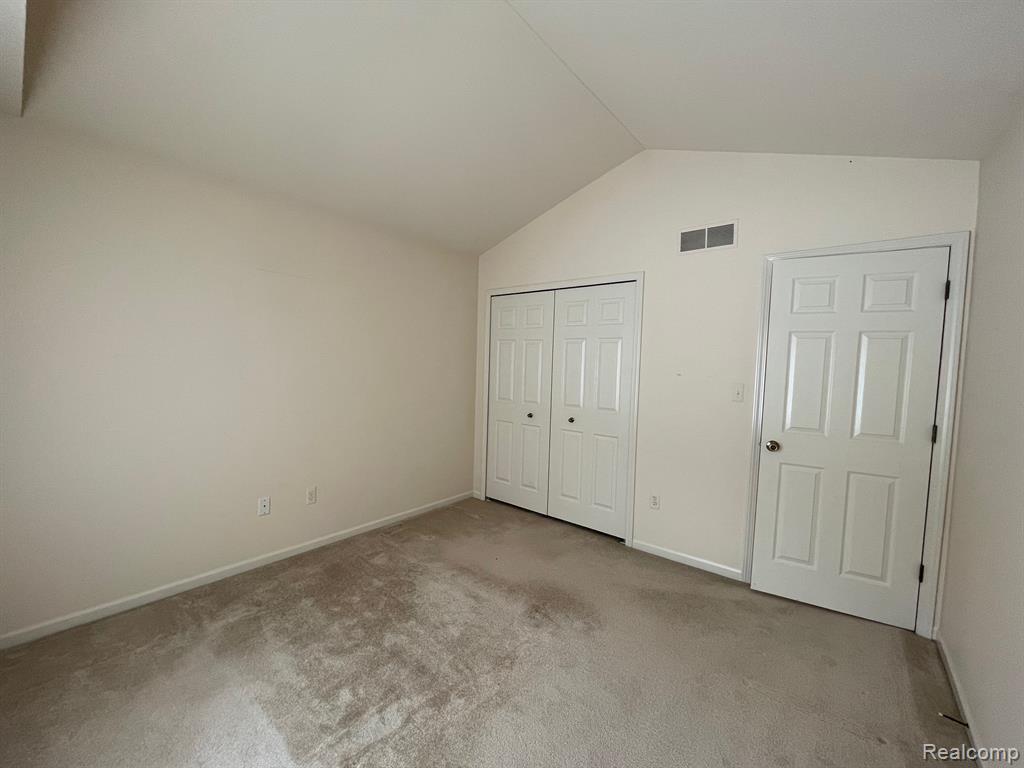 10385 Tophill, Hartland, MI 48353 — Photo 25
