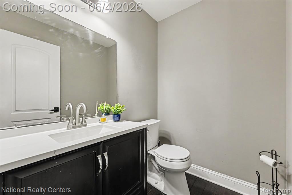 6515 Tamarack Drive, Troy, MI 48098 — Photo 20