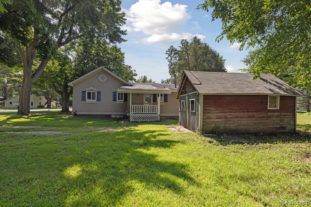 603 N Line Street, Chesaning, MI 48616 — Photo 18