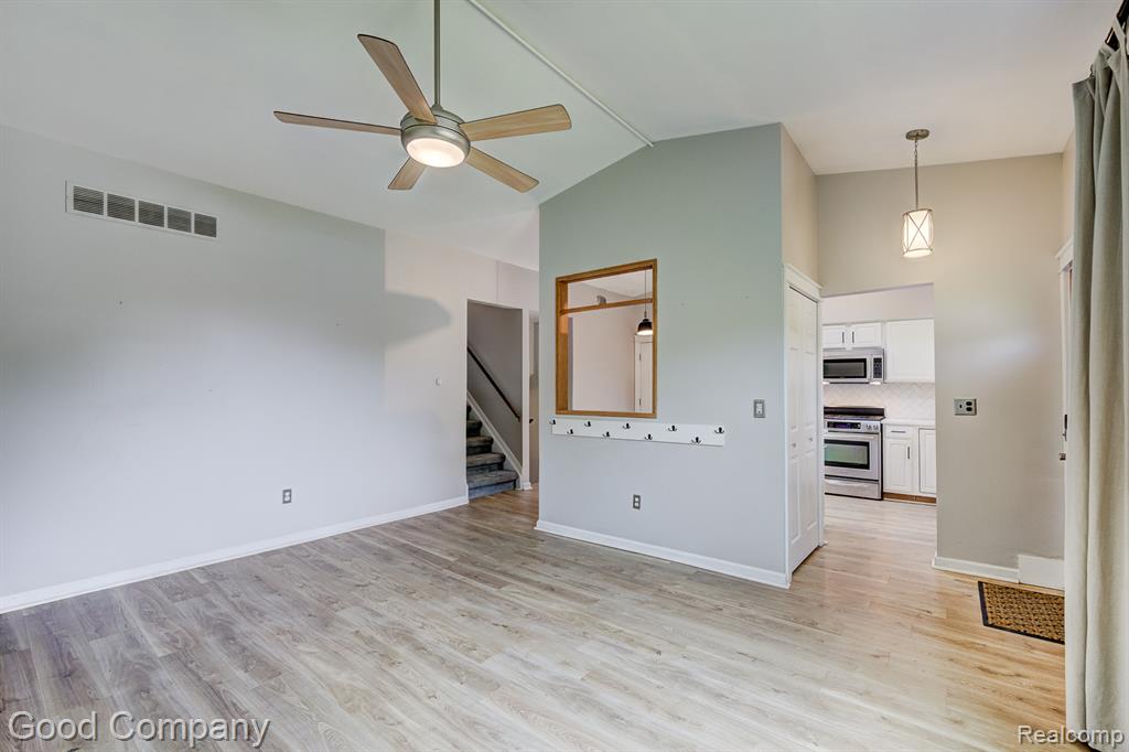 6672 Devonshire Drive, Canton, MI 48187 — Photo 5