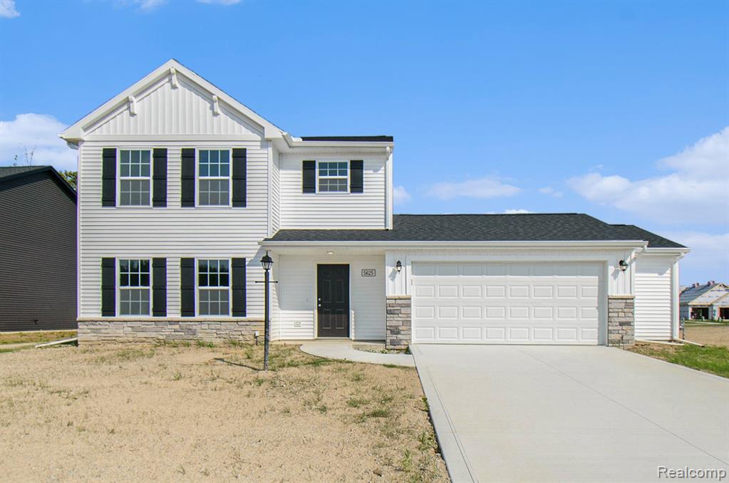 749 Lone Oak Way, Tecumseh, MI 49286 — front exterior