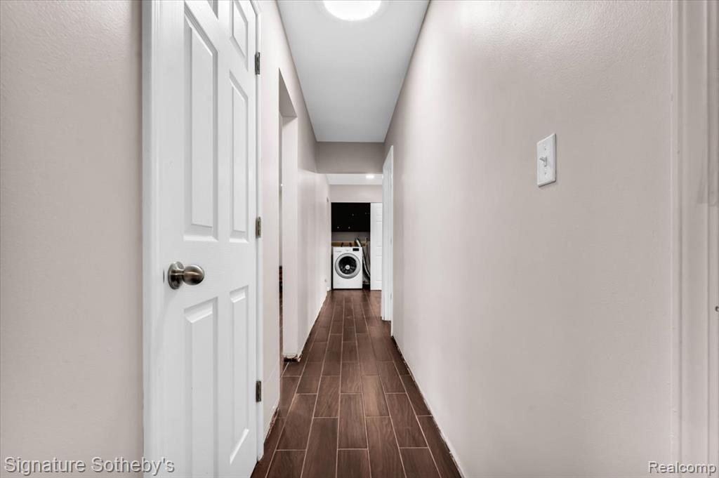 237 Marlborough Drive, Bloomfield Hills, MI 48302 — Photo 28