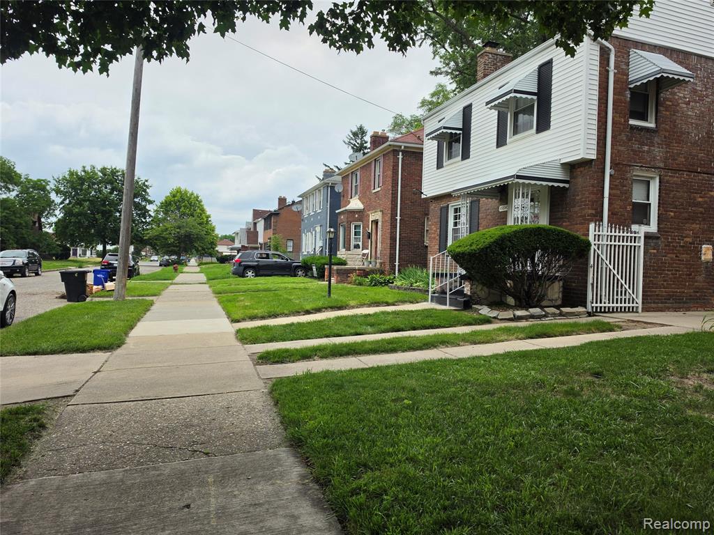 15832 Griggs Street - Photo 3