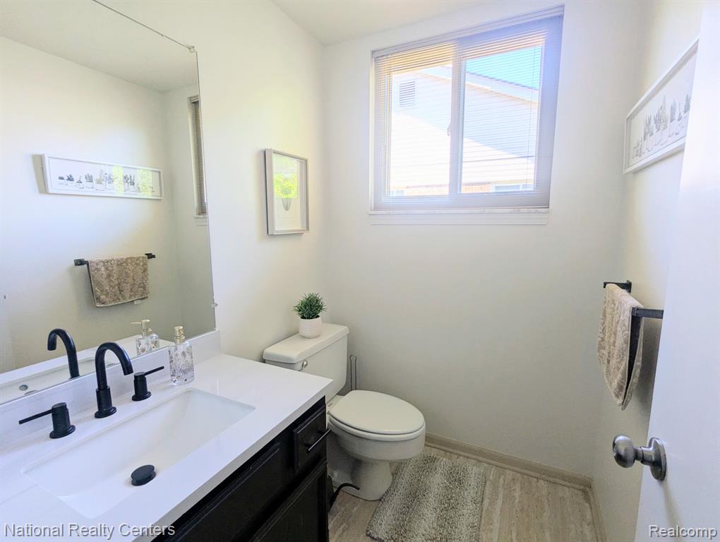 5069 Prentis Drive, Troy, MI 48085 — Photo 11
