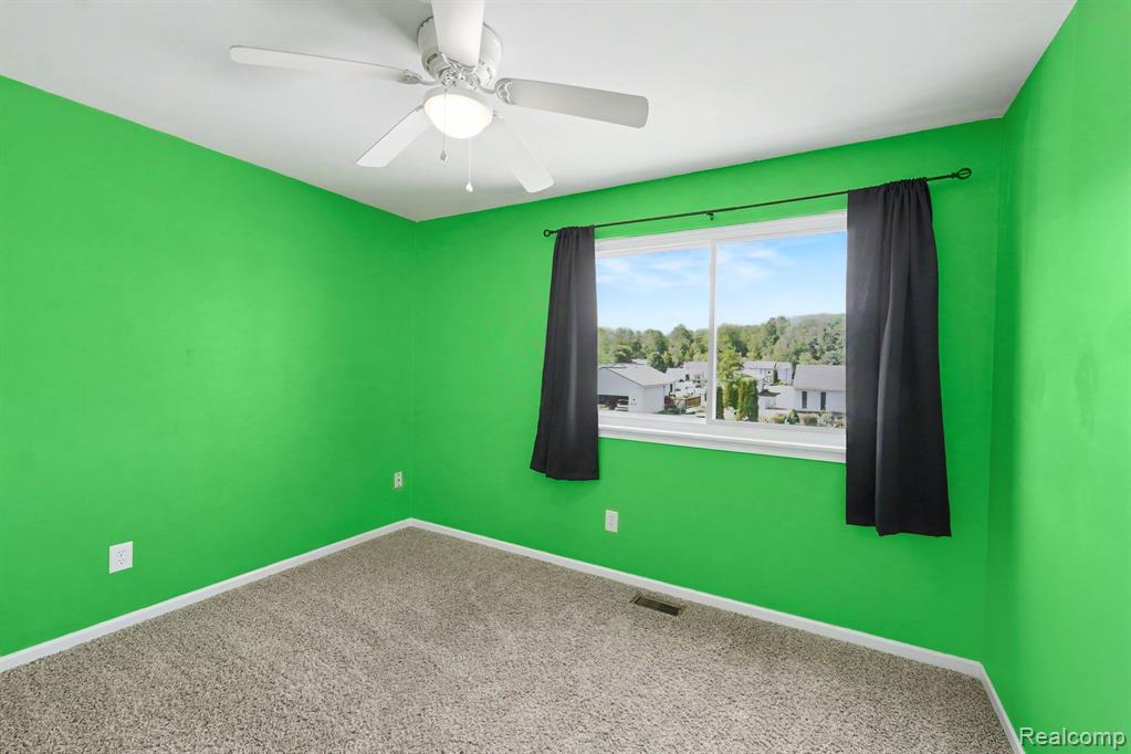 9312 Sandy Hollow Lane, Davison, MI 48423 — Photo 17
